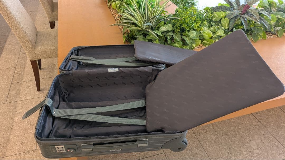 RIMOWA SALSA　DELUXE　 キャリーケース　2ウィール