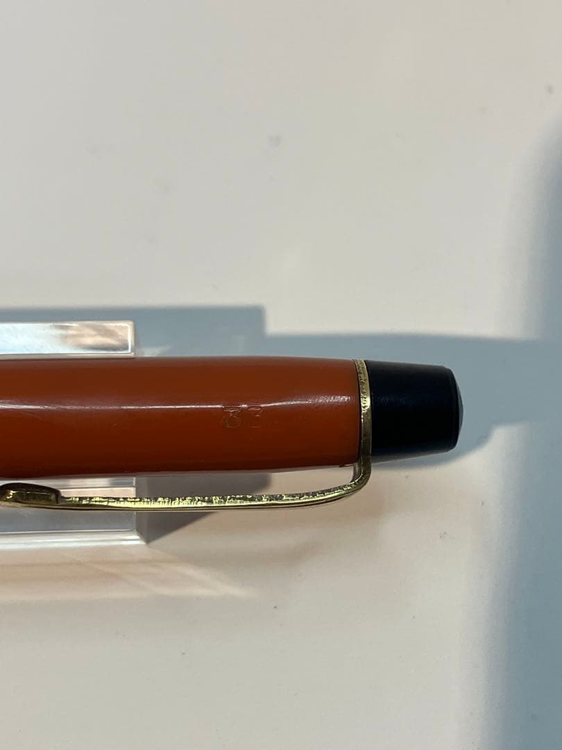 MONTBLANC　モンブラン　#33　コーラルレッド　デンマーク製　ペンシル