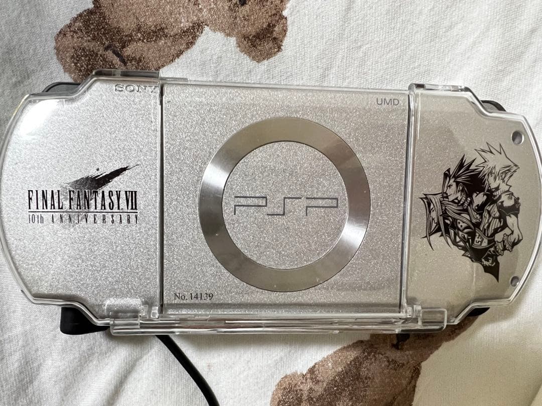 ff7 クライシスコア　ヒーローズエディション　その他