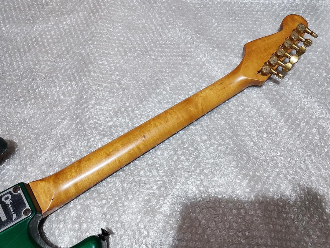 CHARVEL シャーベル CST-60 日本製 ストラト 希少カラー グリーン