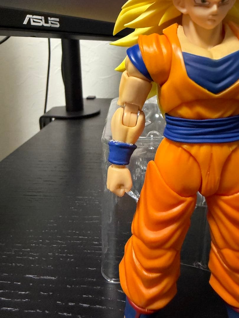 商品説明必読 KongStudio024スーパーサイヤ人3 孫悟空 カスタム