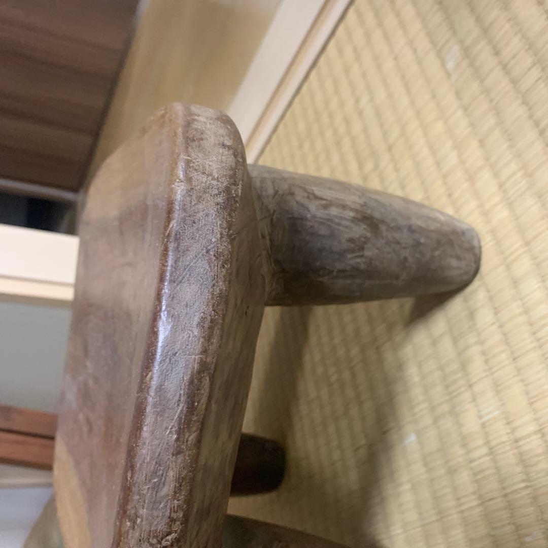 セヌフォスツール