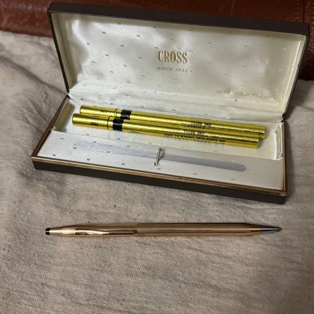 パーカー　14K 万年筆　CROSS ボールペン などまとめて　おまけ付き