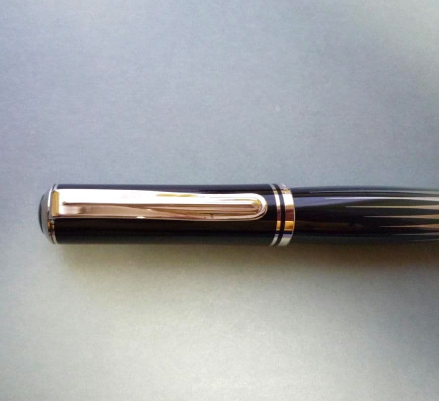 【美品】ペリカン 自然の美観シリーズ M640 ポーラーライト 万年筆（字幅F）