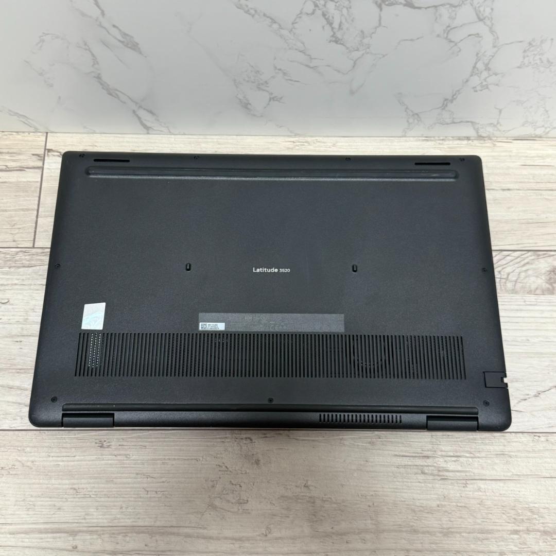 起動確認済み！ Dell Latitude 3520 11世代 Core i5