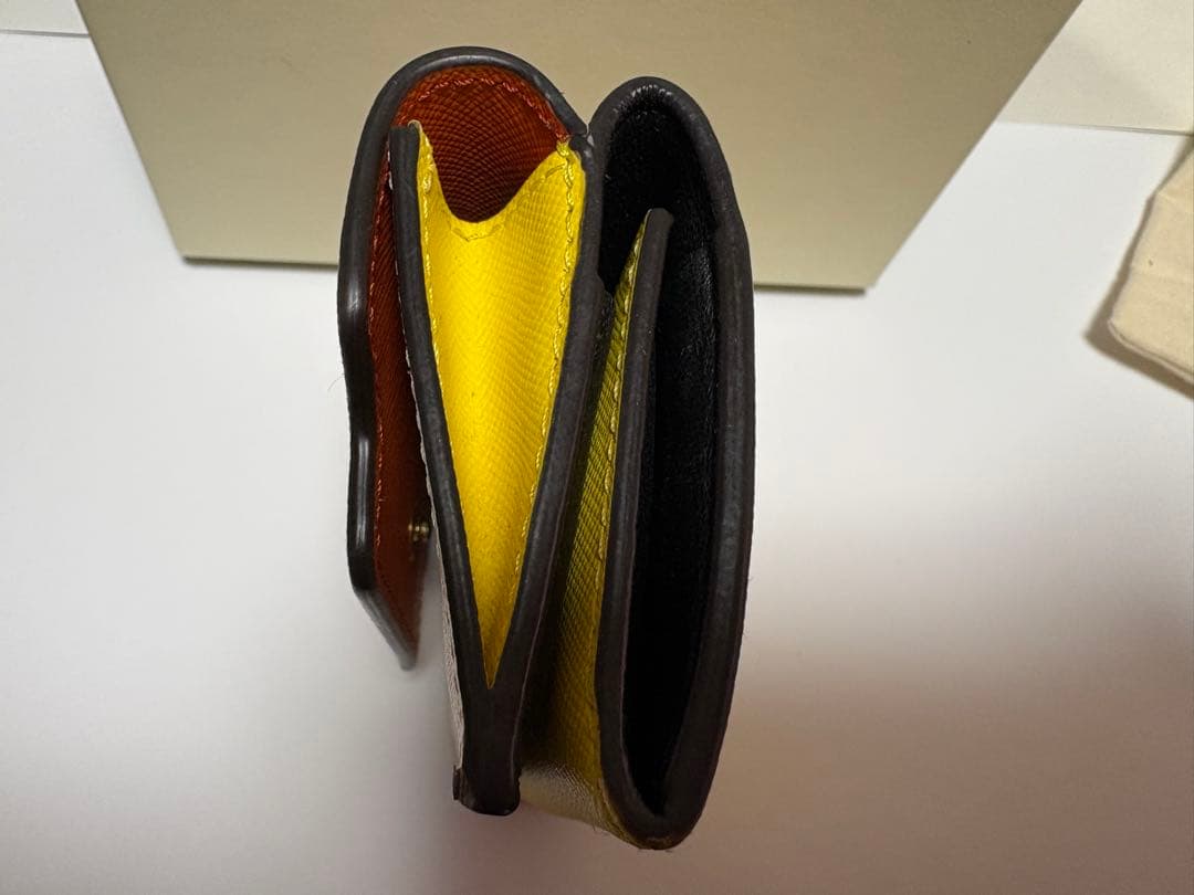 ※年末限定値下げ※MARNI 三つ折り財布 オレンジ/イエロー