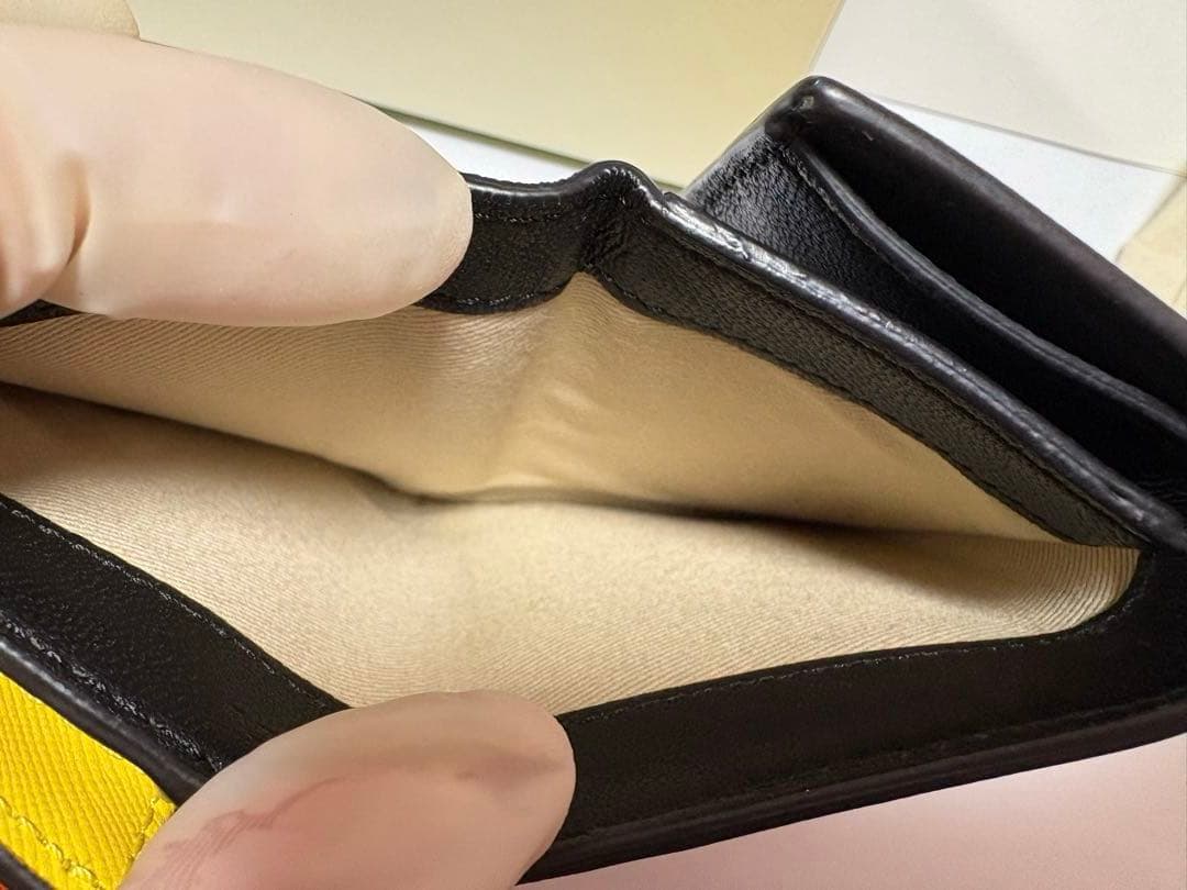 ※年末限定値下げ※MARNI 三つ折り財布 オレンジ/イエロー