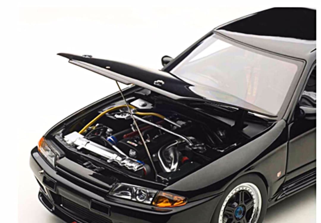 オートアート 1/18 スカイライン GT-R R32 Gr.A仕様 限定品