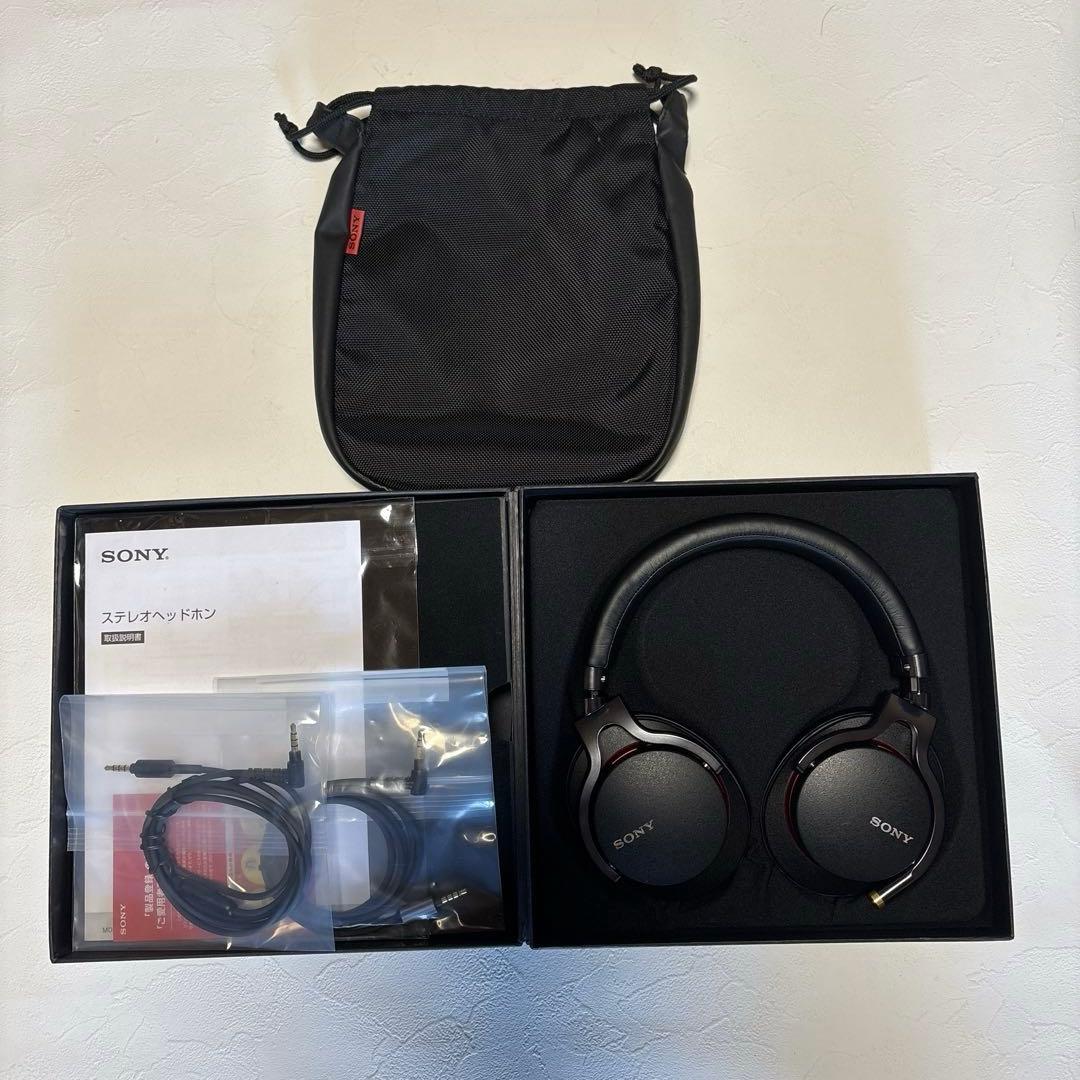 SONY ヘッドホン　MDR−1A ブラック　中古品