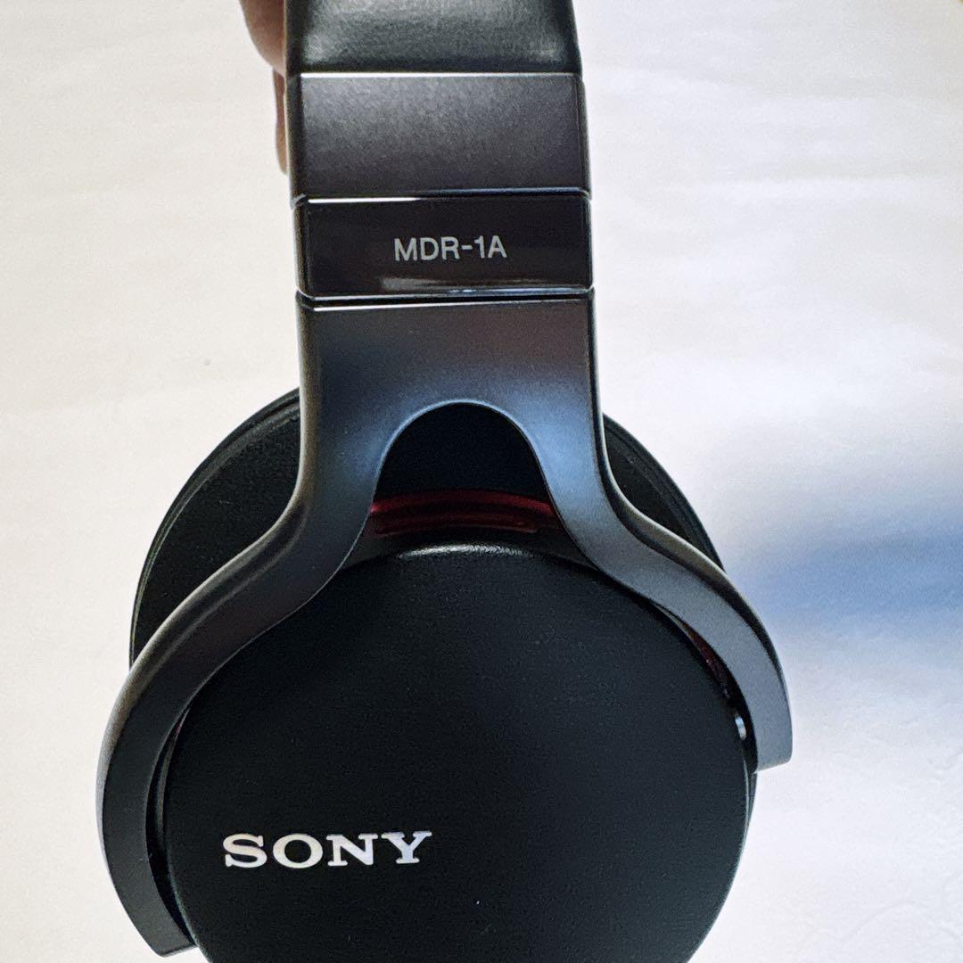 SONY ヘッドホン　MDR−1A ブラック　中古品