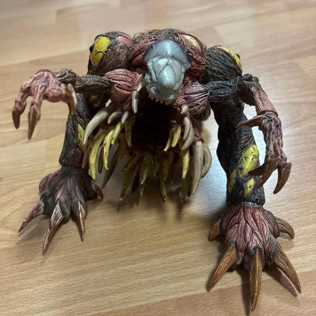 バイオハザード Ｇ ウィリアム・バーキン(第4形態) フィギュア