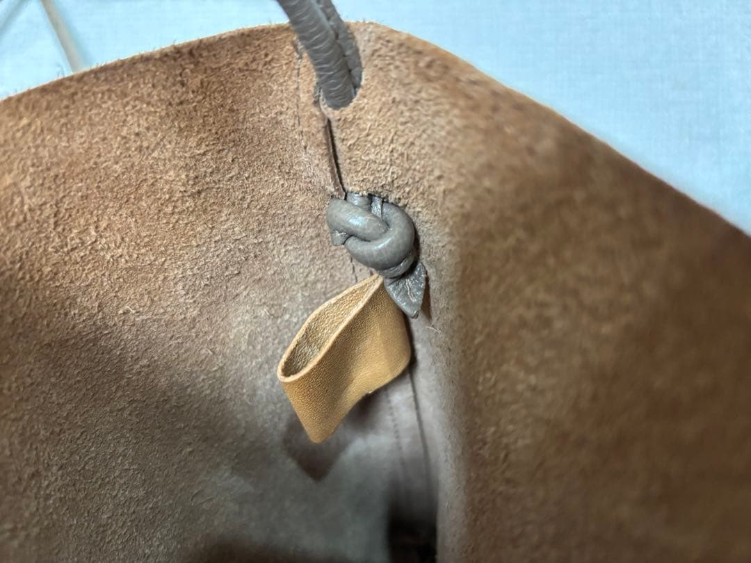 ILBISONTE インビゾルテ ショルダーバッグ