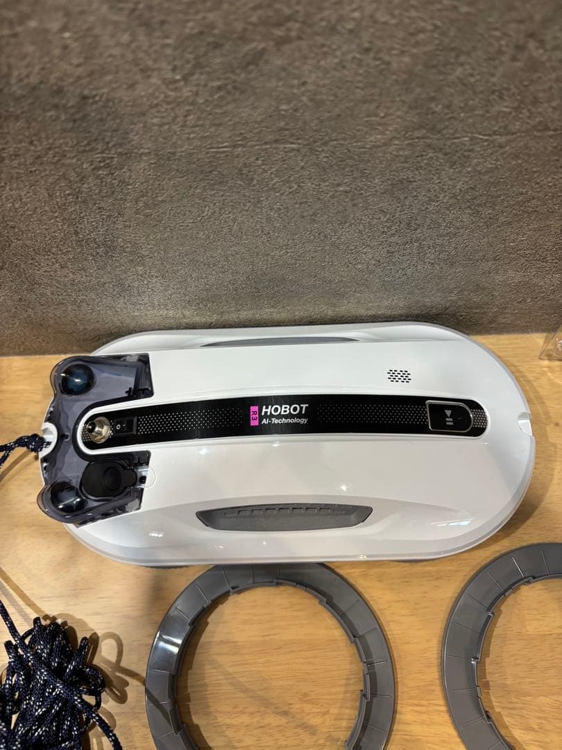 k*n様 HOBOT-R3 ホボット 窓拭きロボット 窓掃除 AI搭載