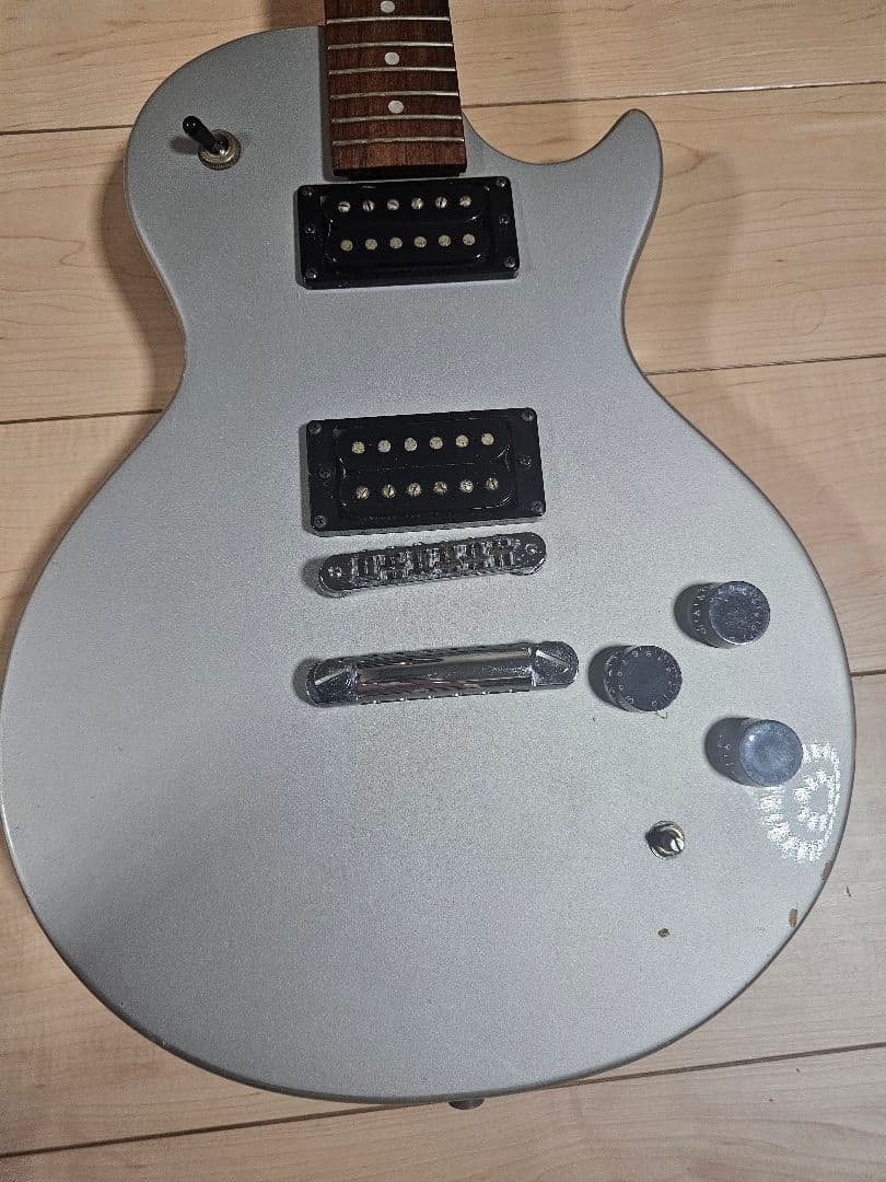 Burny レスポールタイプ エレキギター シルバー