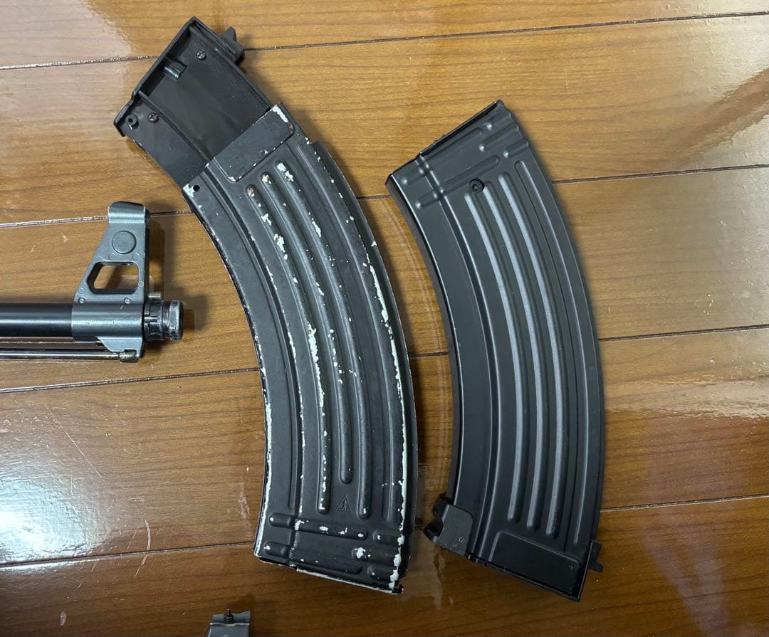 電動ガン　AK-47（木製ストック）ジャンク