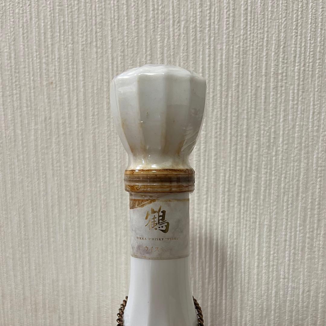 【新品未開栓】ニッカウィスキー 鶴 陶器瓶 古酒　※ボトル液漏れあり