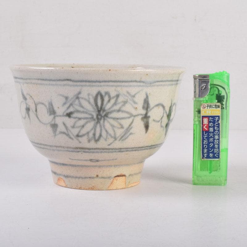 茶道具　八幡窯造　安南染付　花草文　茶碗　共箱　C　8403