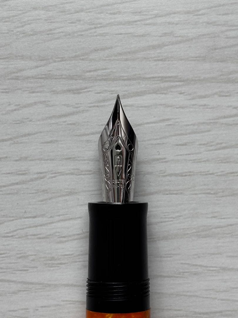 Delta デルタ Dolce Vita ドルチェビータ 万年筆 EF 18k