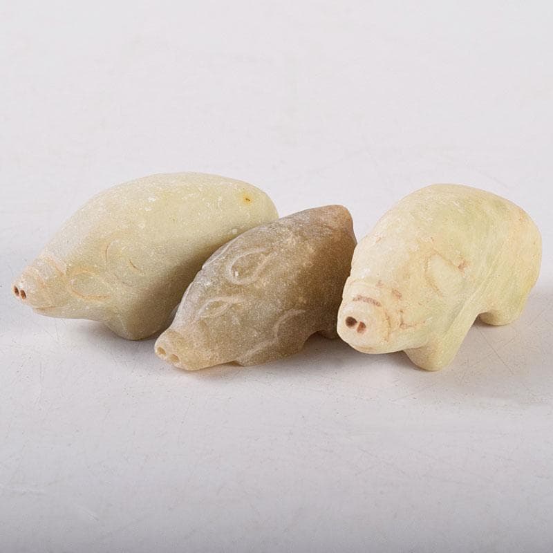 中国　玉石彫刻　根付　玉器　玉珮　装飾品　66点まとめて　M　R8503