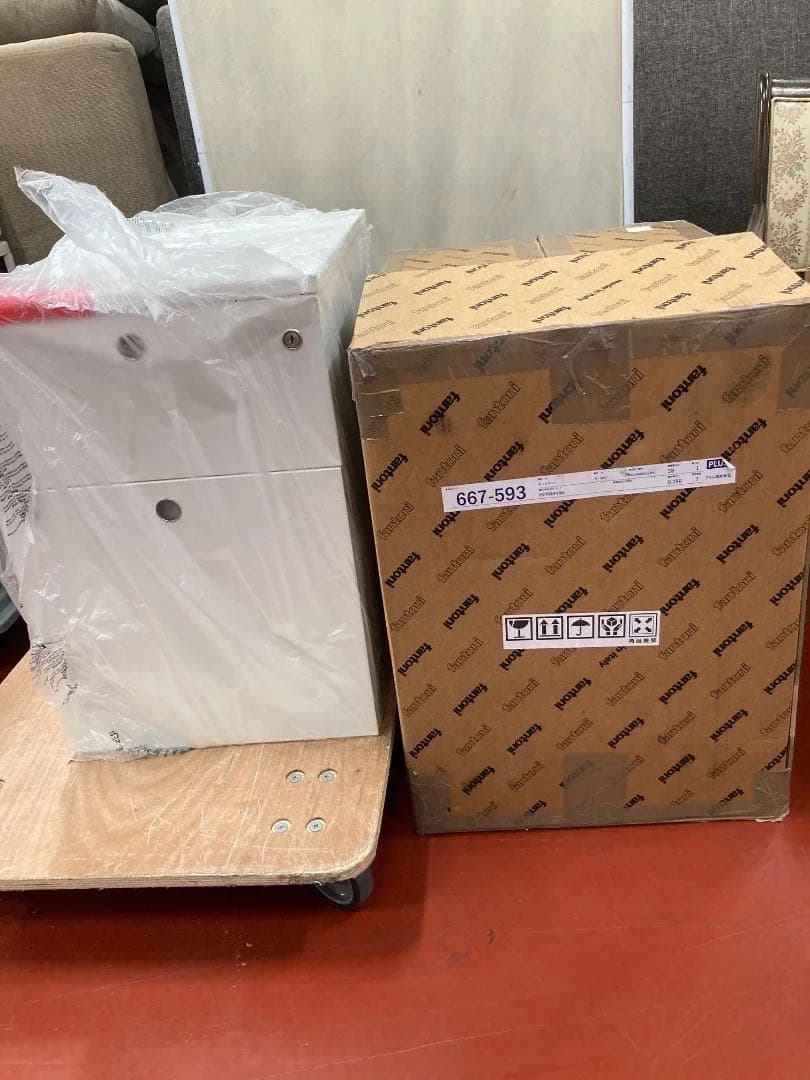 ✨Fantoni ファントーニ サイドワゴン 2段 新品未使用 鍵付き