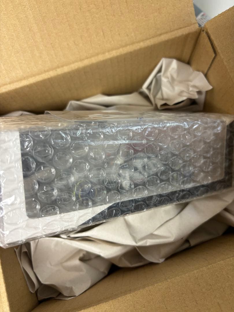 海外別注限定品1/43 アルファタウリ・ホンダ AT01 角田裕毅