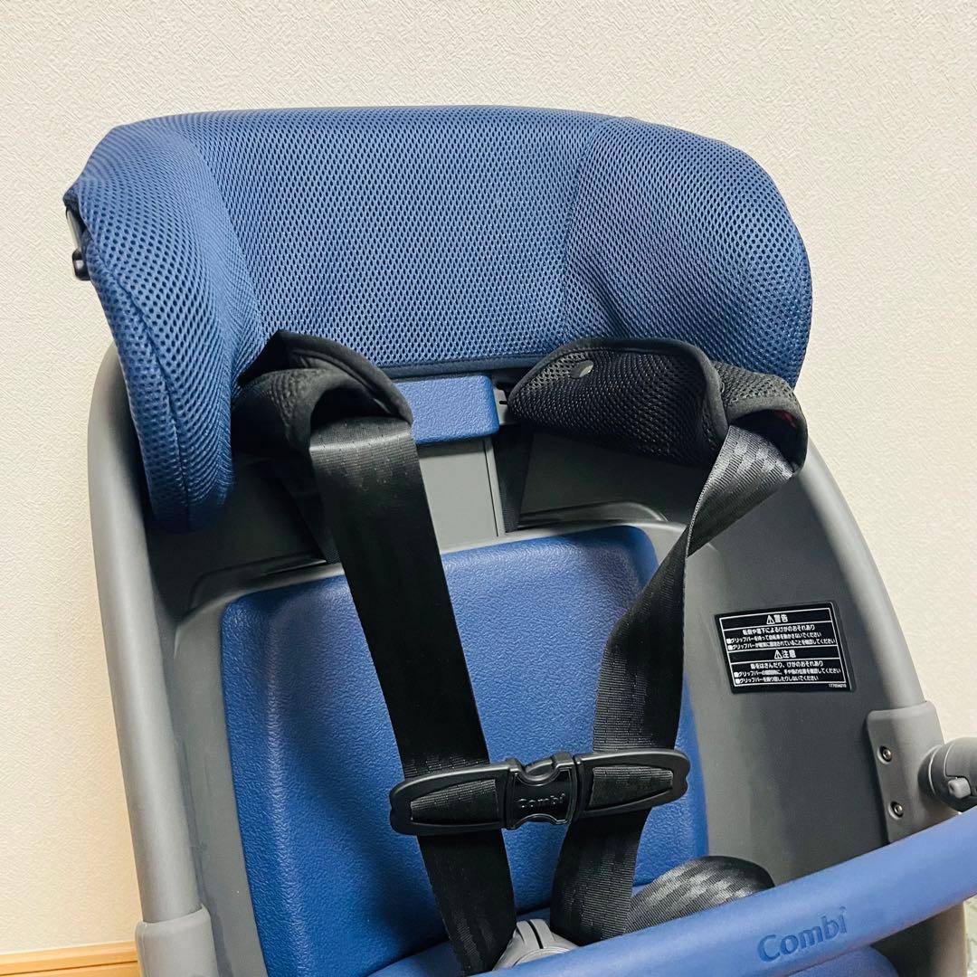 【未使用】ギュット　リアチャイルドシート　ヘルメット付き