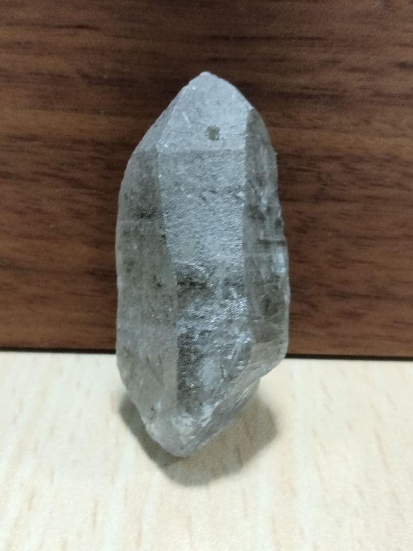 508国産鉱物　山梨県　塩山竹森山　天然水晶　　トルマリン入り水晶