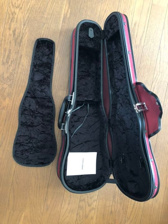 バイオリンケース
