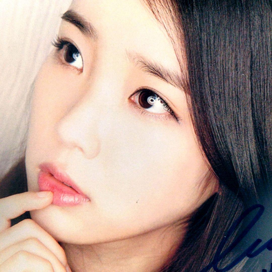 IU直筆サイン入り2Lサイズ写真…アイユー…