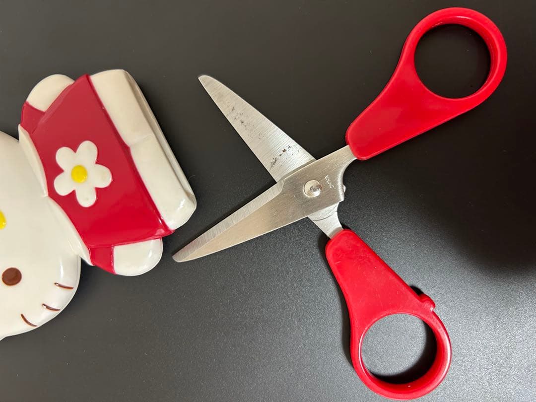 ハローキティ はさみ 2002年