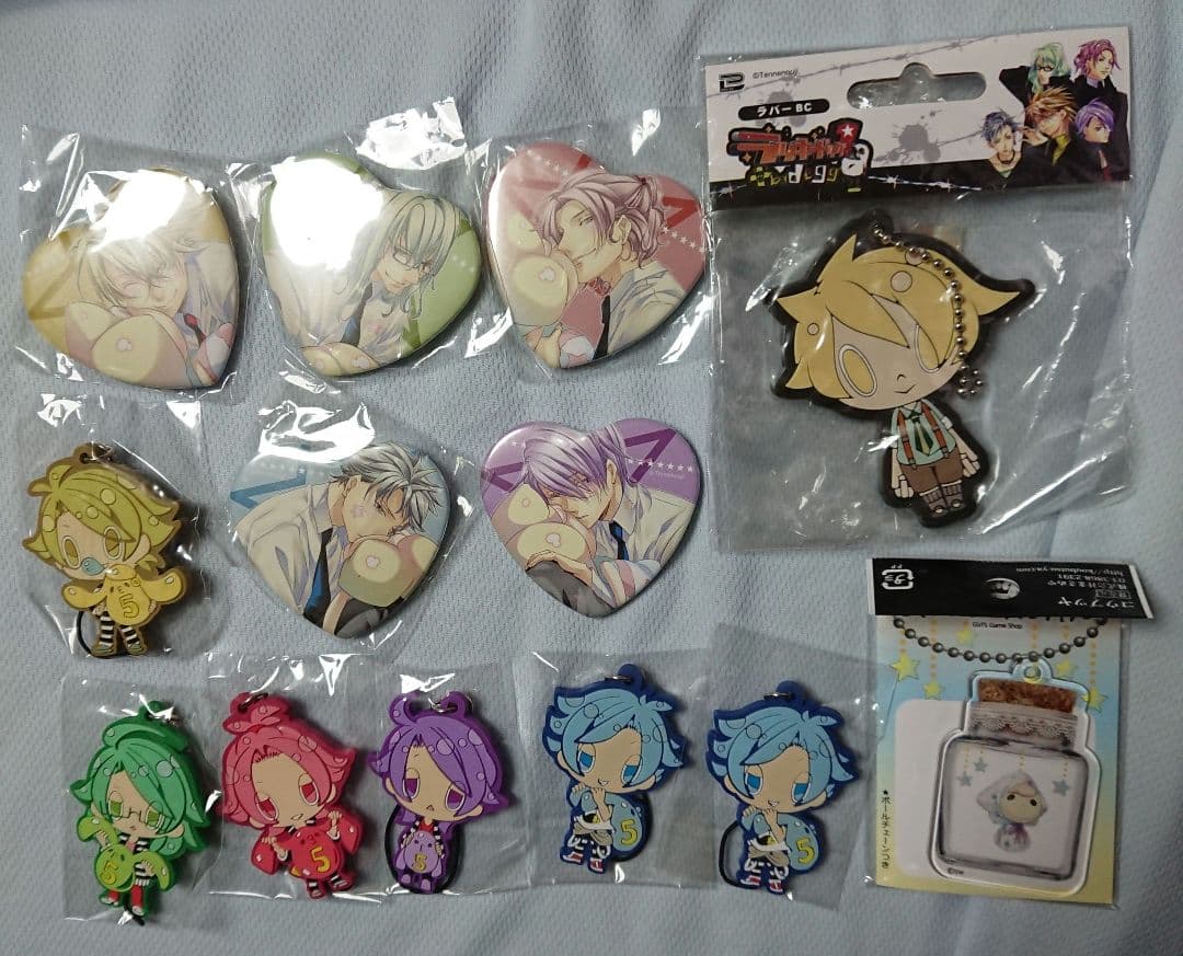 【メル】ラッキードッグ ラキド ハート缶バッジ ラバスト セット