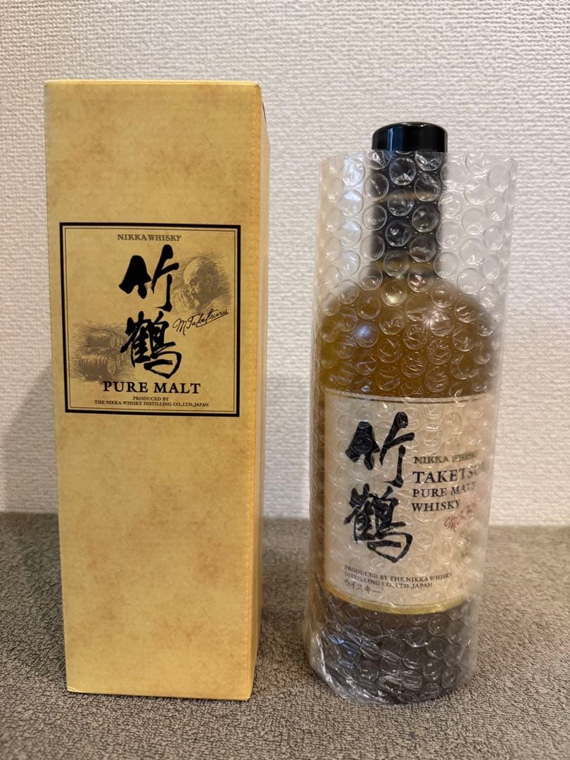 竹鶴 ピュアモルト 化粧箱付 700ml 未開封新品