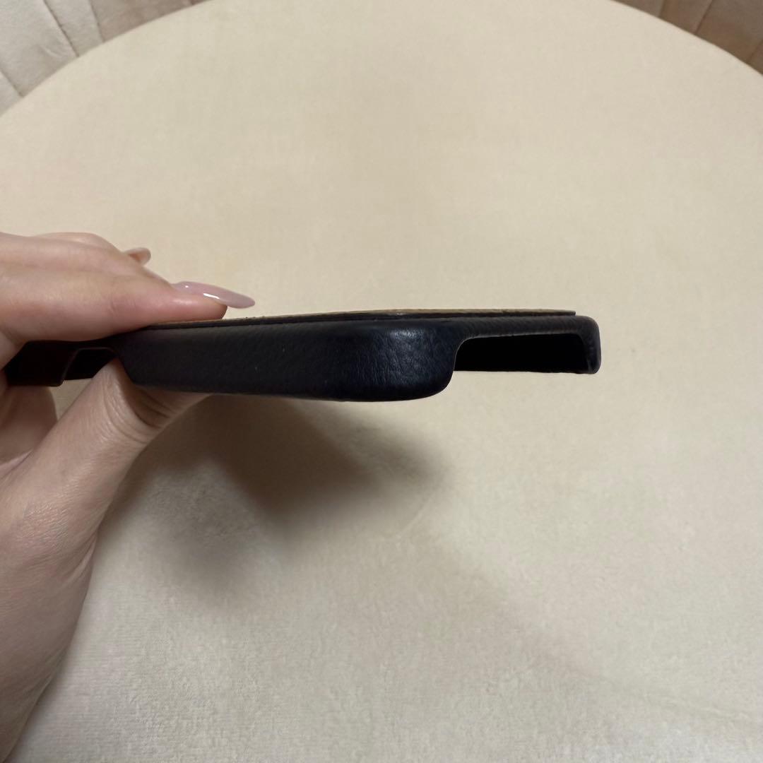 Louis Vuitton iPhoneケース 15Pro