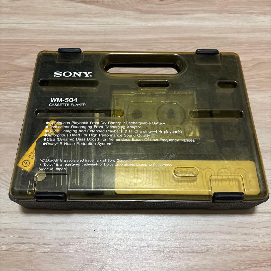 SONY WM-504 カセットプレーヤー 本体と付属品【ジャンク扱い】