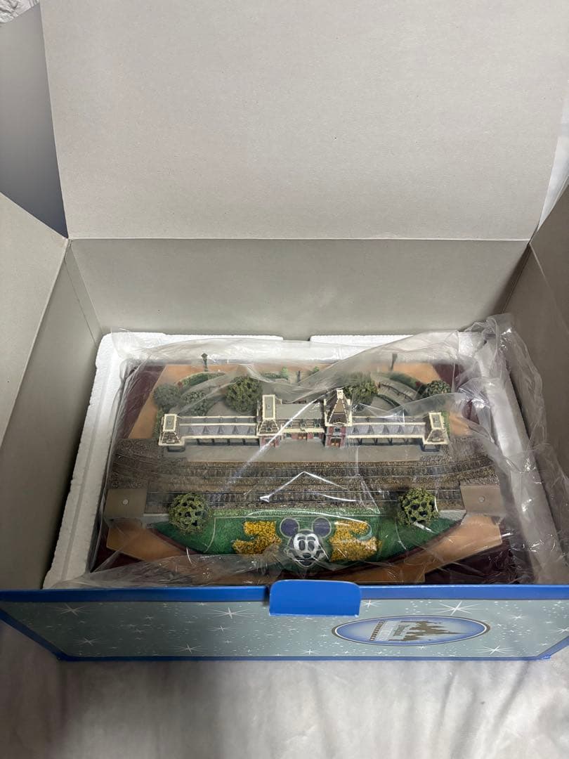 オルショウスキー メインストリートステーションライトアップフィギュア ディズニー