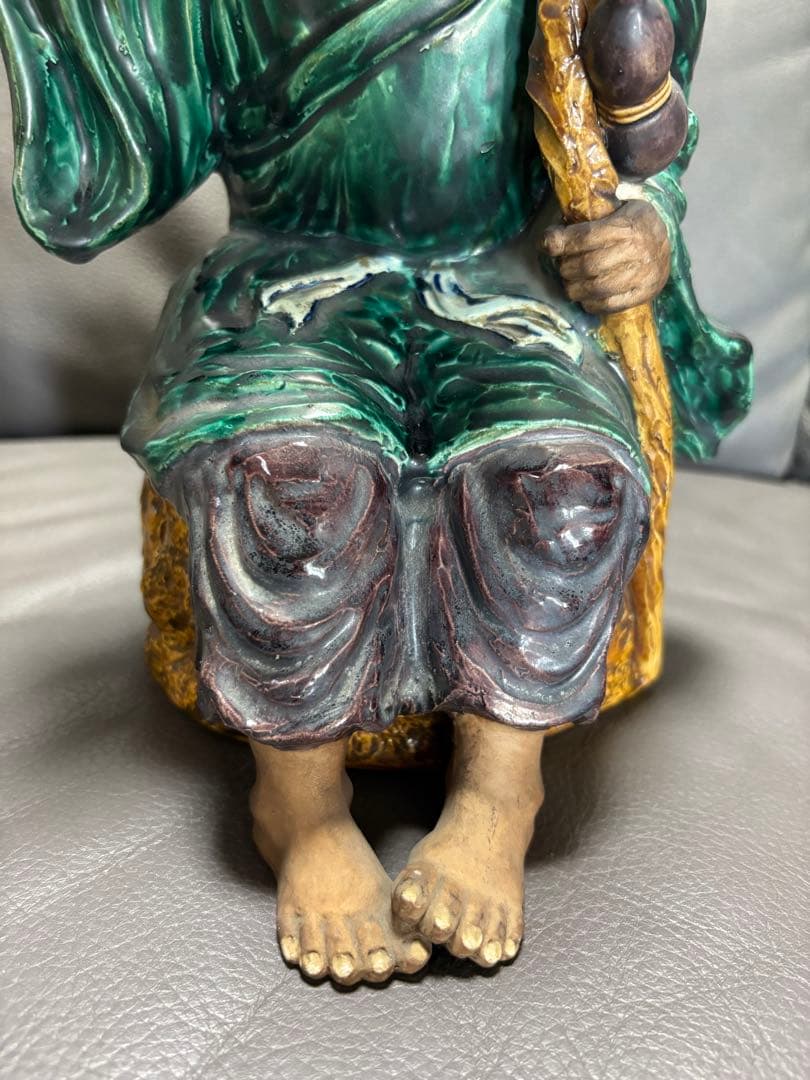 おばあさんとカエル　置物