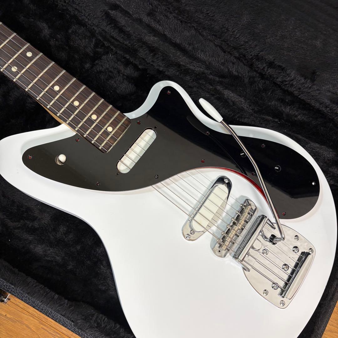 アヴァンチュールギターズ　モダンビザール