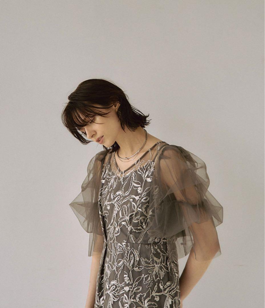 Dorry Doll フラッフィースリーブペンシルドレス チャコールグレー