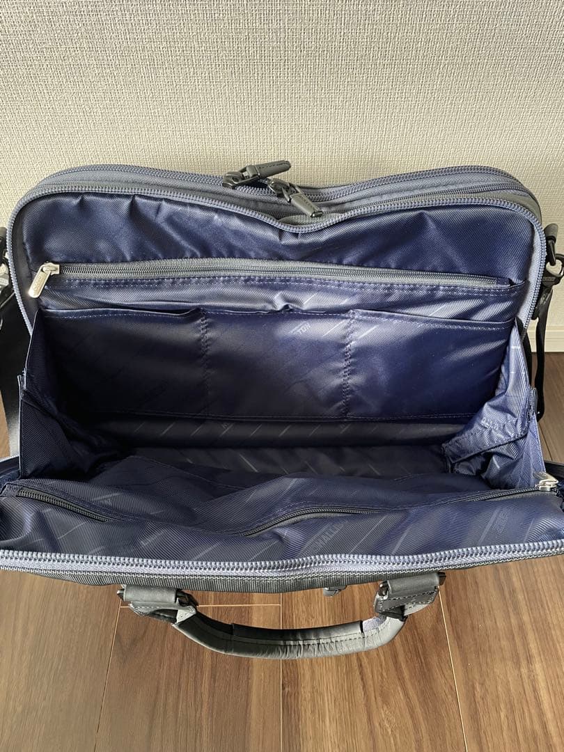 ゼロハリバートン　グレー ナイロン ビジネスバッグ