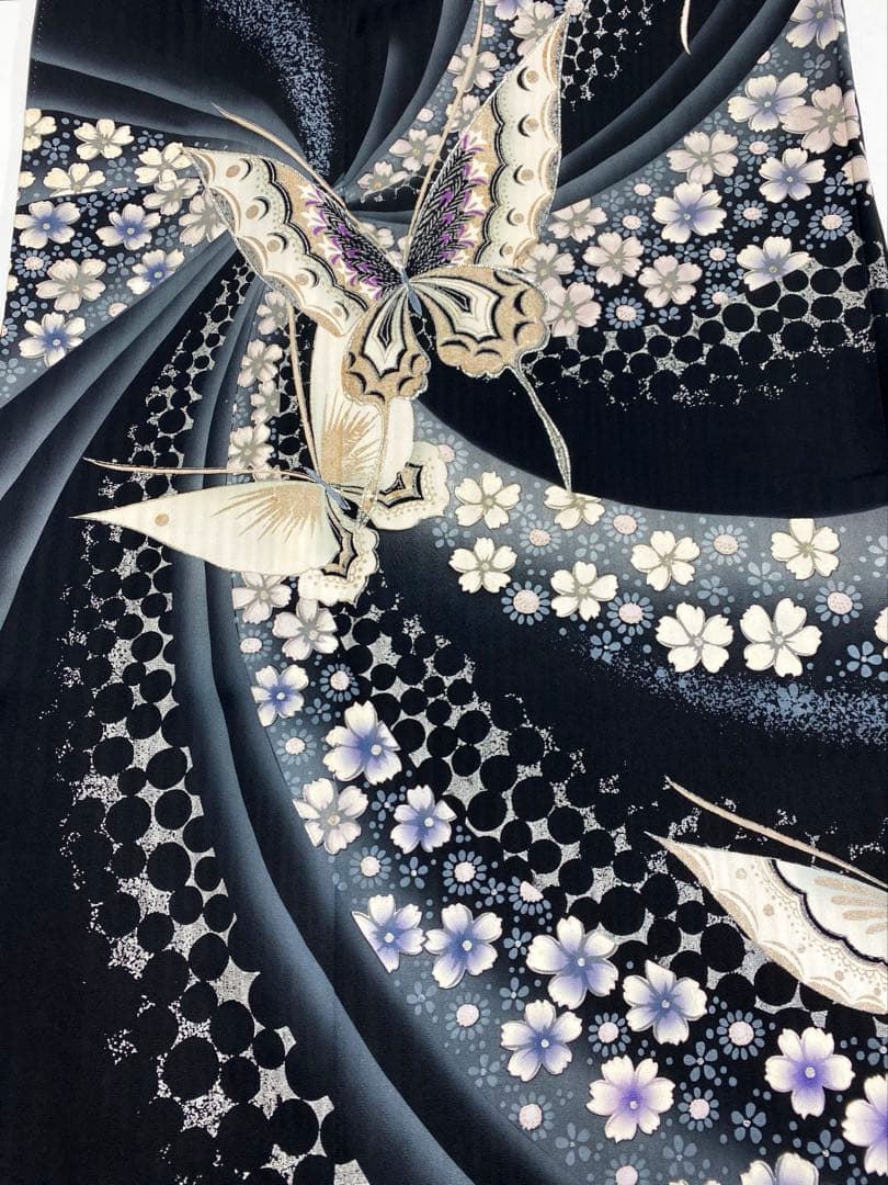 振袖 豪華 銀彩 銀刺繍 蝶 桜 紋意匠 身丈167cm 撥水加工済