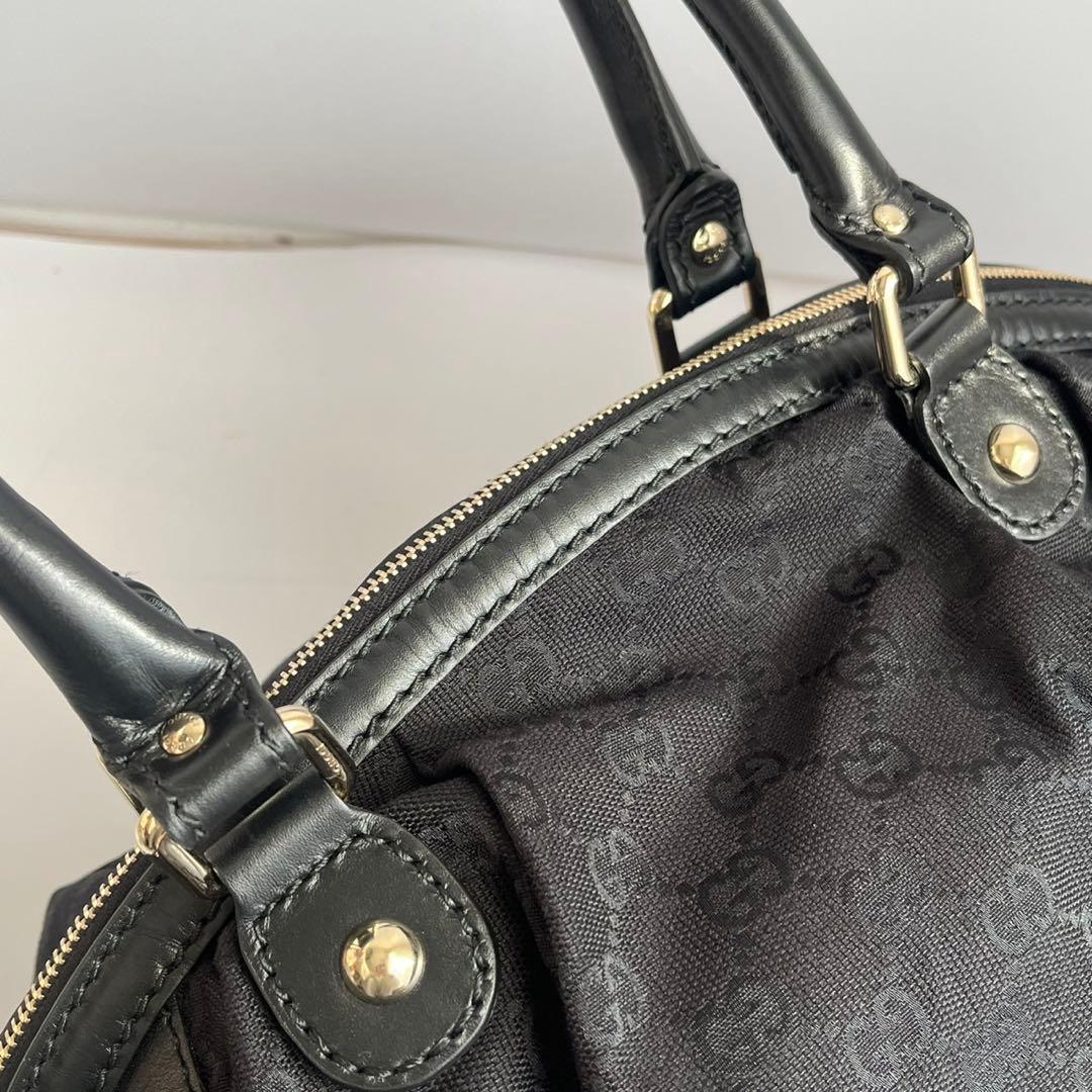 未使用保管品✨　GUCCI スーキー　ショルダーバッグ　GGキャンバス　黒