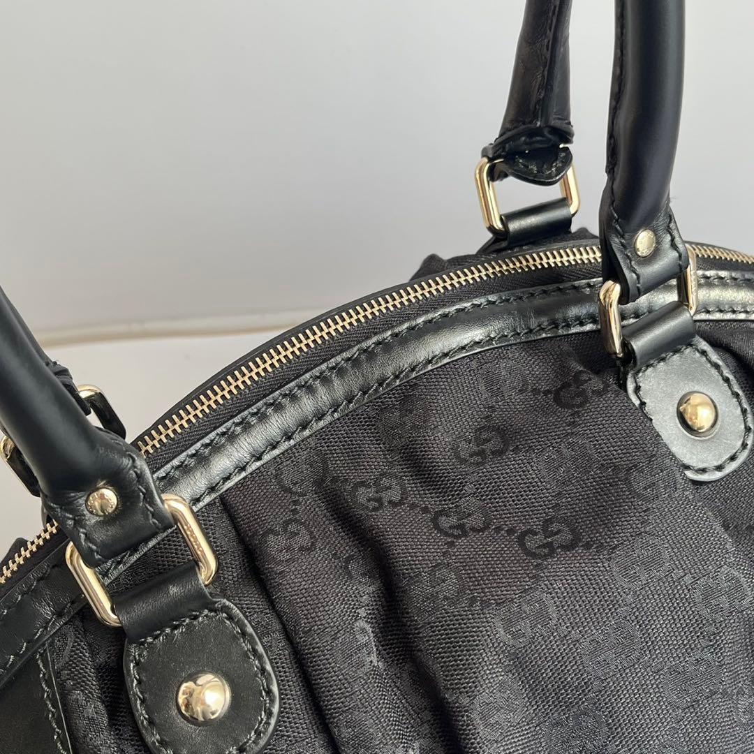 未使用保管品✨　GUCCI スーキー　ショルダーバッグ　GGキャンバス　黒