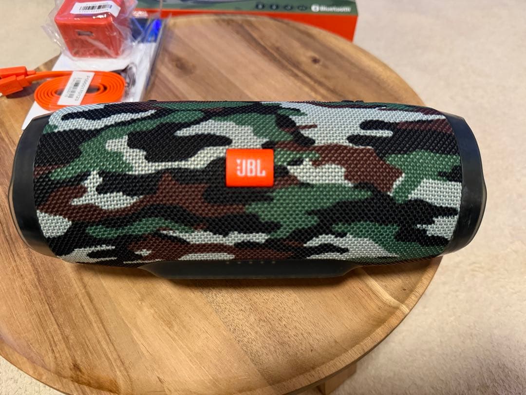 【美品】JBL CHARGE3 チャージ3 迷彩色