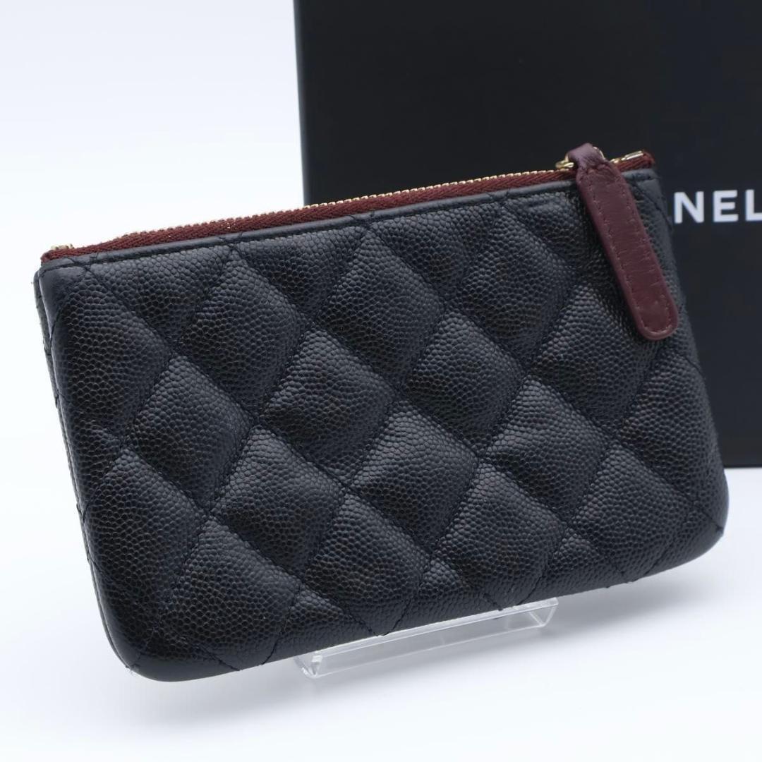 【極美品】CHANEL マトラッセ　キャビアスキン　小銭入れ　ポーチ　黒