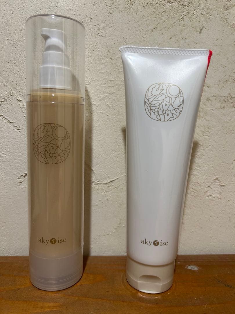 あきゅらいず（大）優スクラブ150g & 秀クリーム100g セット