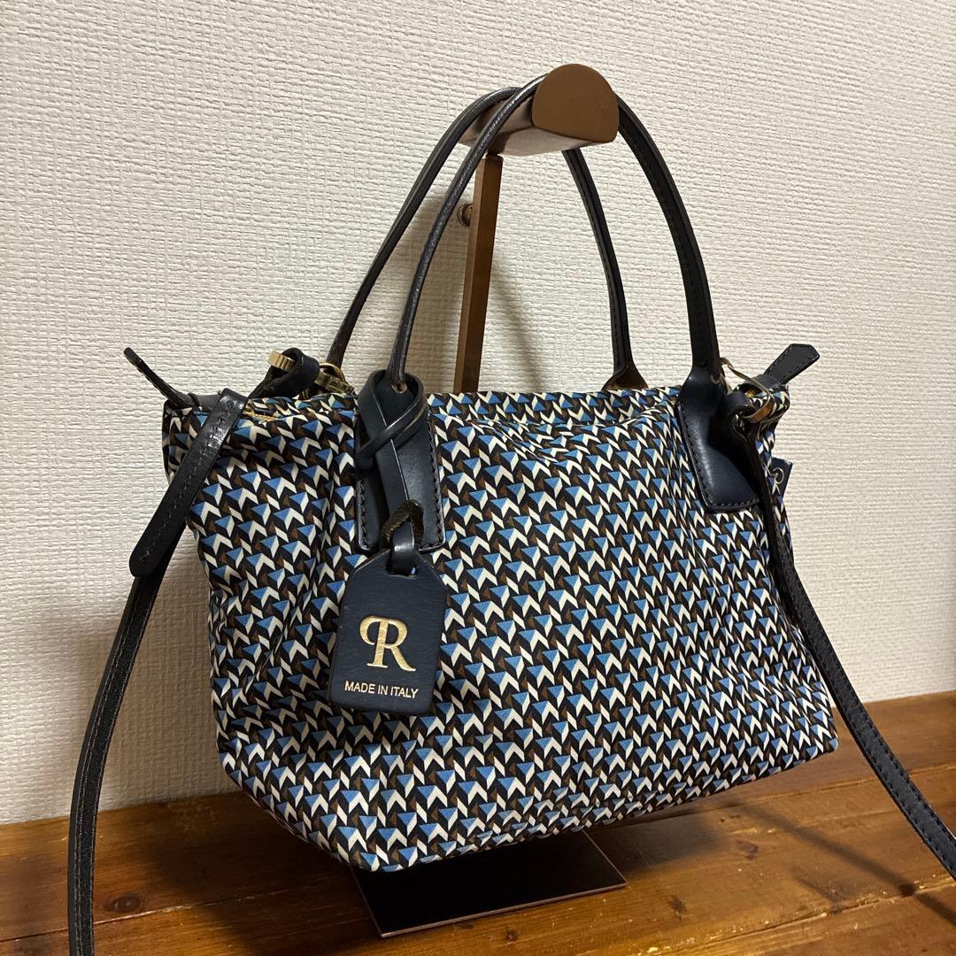 ROBERTA PIERI 斜め掛け　2WAY ロベルタピエリ ショルダーバッグ