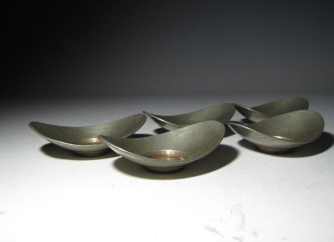 秦造六 純錫貨式茶托 五客 共箱 美しい造形の味わい深い逸品！7721