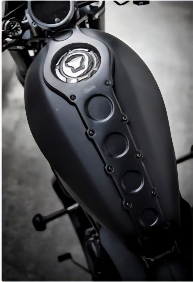 ホンダレブル250-500用タンクカバー