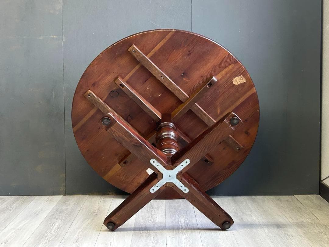 ビンテージ　丸テーブル　センターテーブル　カフェテーブル　コーヒーテーブル　IR