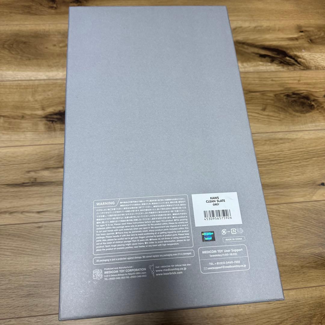 訳あり 新品未開封 KAWS CLEAN SLATE GREY